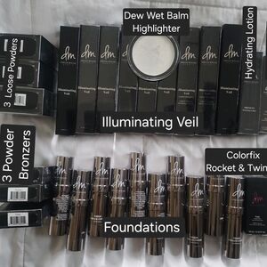Danessa Myricks Beauty Foundation and Veil Set